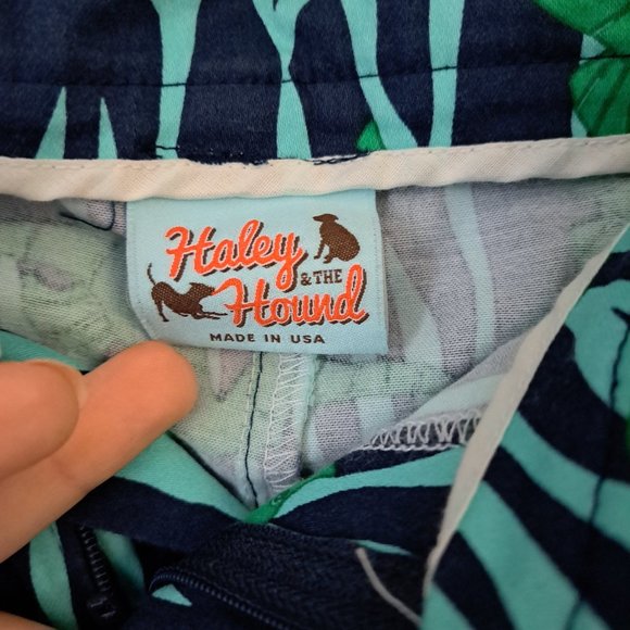 Womens Shorts size 4 - Picture 4 of 8